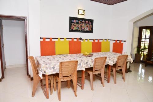 Унаватуна: I ❤ Unawatuna Hostel