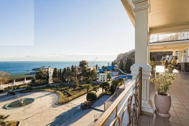 Курпаты: Апартаменты Алупкинское шоссе 12А