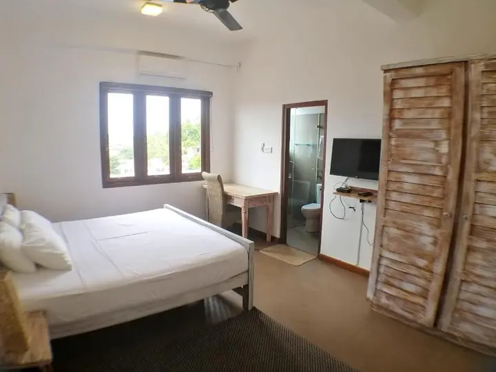 Гора Lavinia: Iddamal Apartments