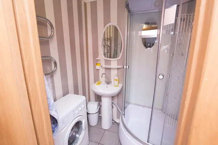 Красноярск: Na Oktiabrskoy 1 Alyans Hostel