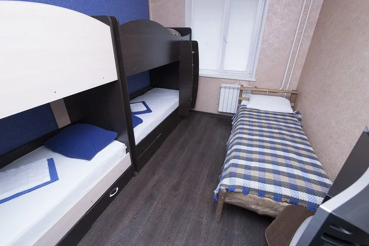 Красноярск: Na Oktiabrskoy 1 Alyans Hostel