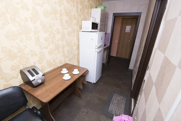 Красноярск: Na Oktiabrskoy 1 Alyans Hostel
