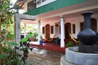 Аругам-Бэй: Rupa's Hotel Arugambay