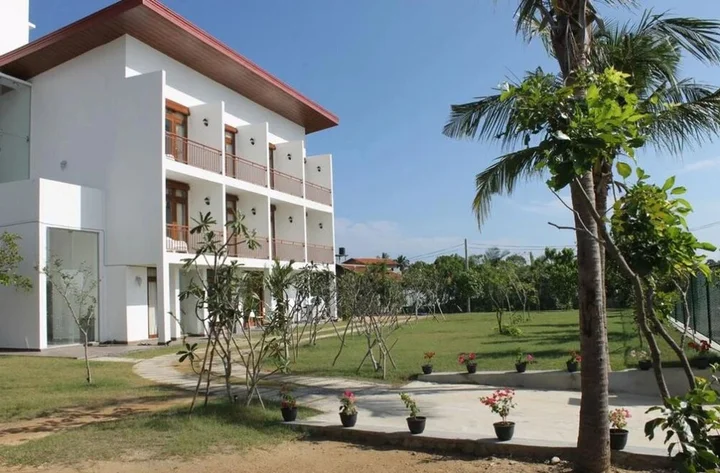 Калкудах: Amanda Beach Resort
