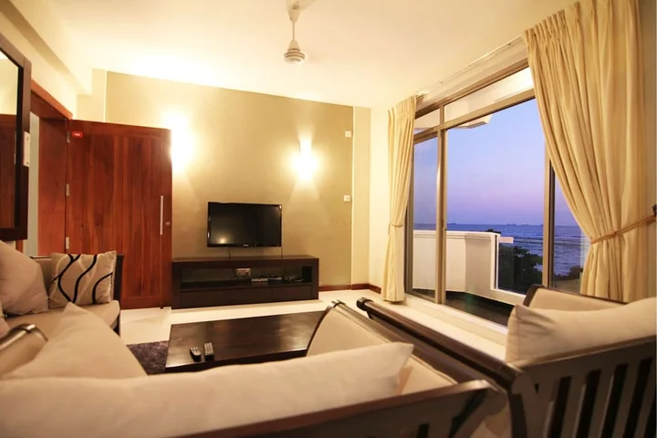 Коломбо: Raj Marine Residency