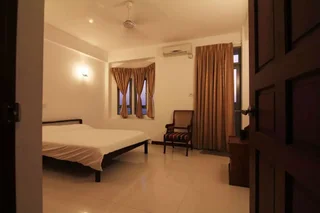 Коломбо: Raj Marine Residency