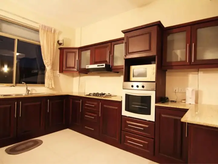 Коломбо: Raj Marine Residency