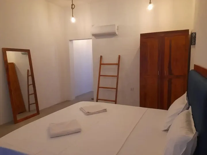 Аругам-Бэй: Surf Gangs Hotel