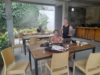 Аругам-Бэй: Surf Gangs Hotel