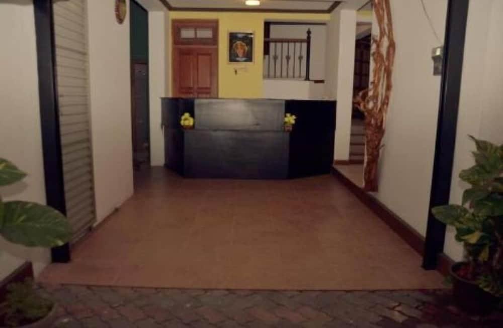 Котикаватта: Hotel Mandakini