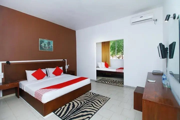 Негомбо: The Kings Bay Hotel