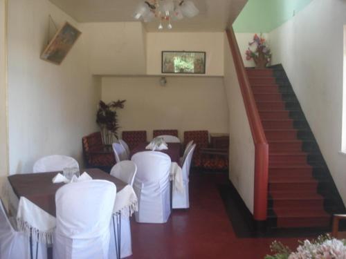 Бандаравела: Mountview Holiday Inn - Bandarawela City