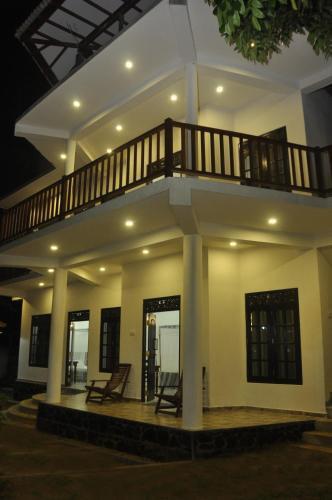Ахангама: New Surf Paradise Bungalow