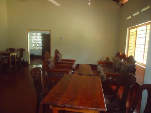 Киринда: Mahagedara Homestay