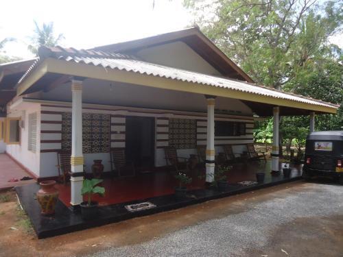 Киринда: Mahagedara Homestay