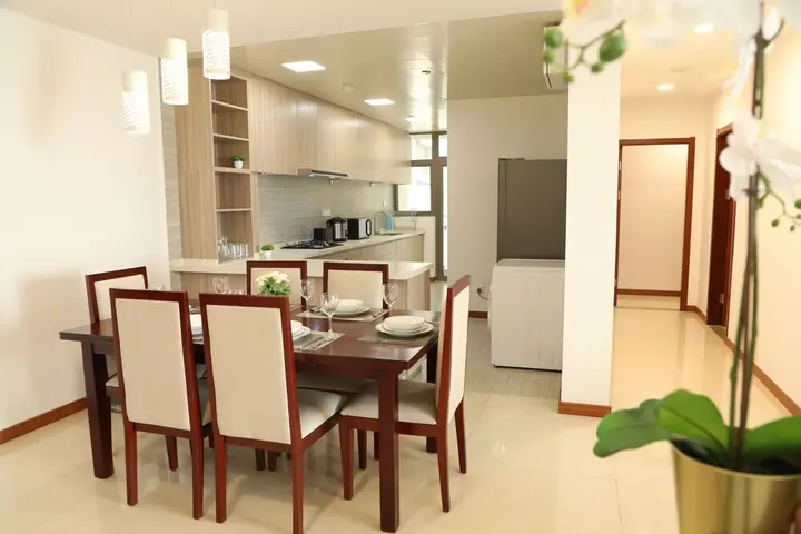 Коломбо: Impeccable 2-bed Apartment in Astoria- Colombo 3