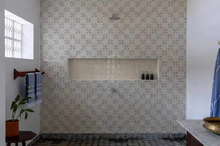 Мавелла: Halcyon Mawella