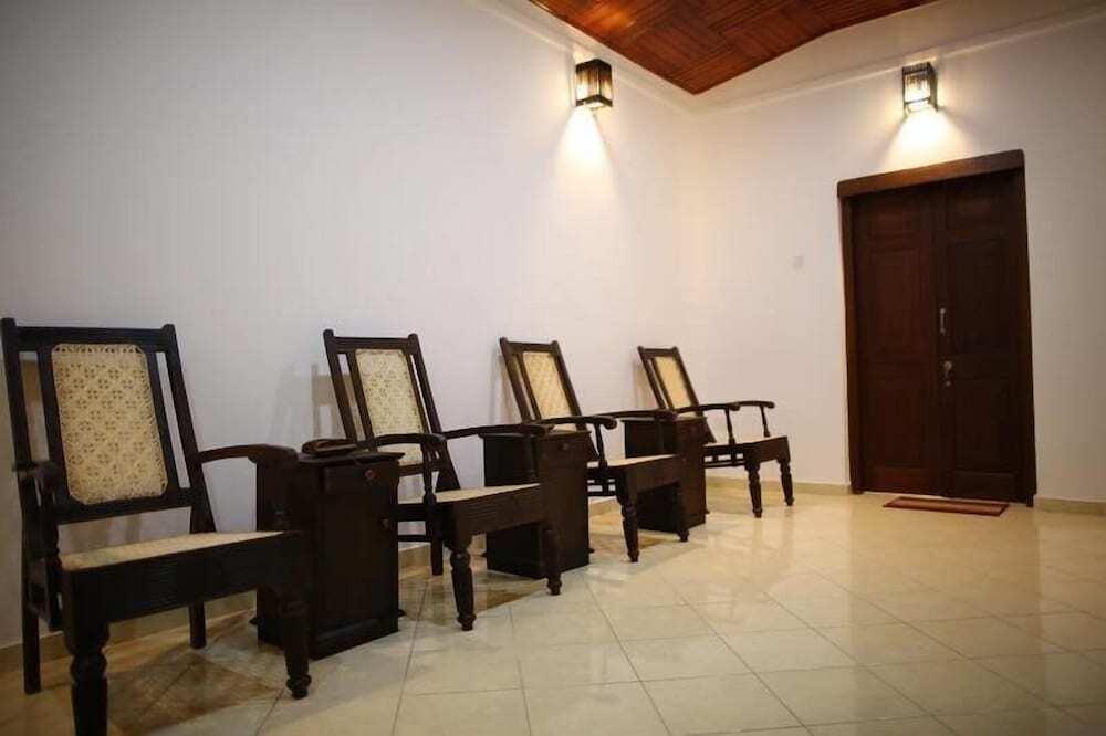 Пиннавала: Villa Pinnawala