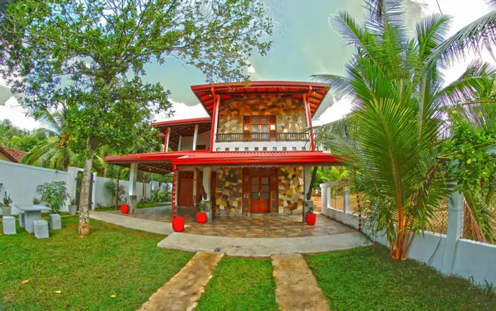 Унакурува: Grand Residence