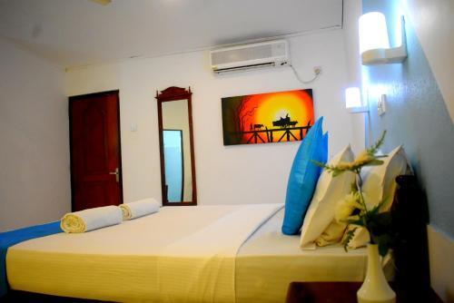 Панадура: Aqua Pearl Lake Resort