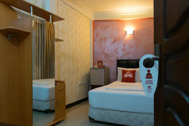Коломбо: ZEN Rooms Sea Street Pettah Colombo