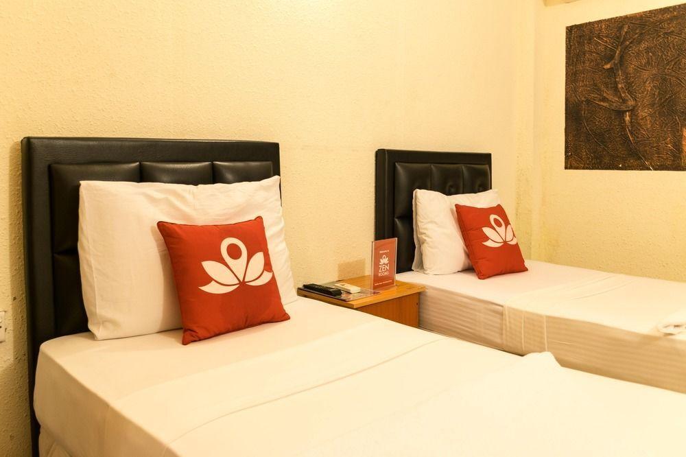 Коломбо: ZEN Rooms Sea Street Pettah Colombo