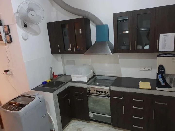 Коломбо: Trellis Apartment