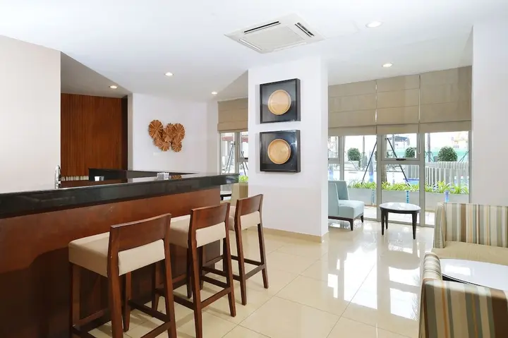 Коломбо: Luxury Apartment