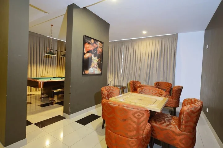 Коломбо: Luxury Apartment