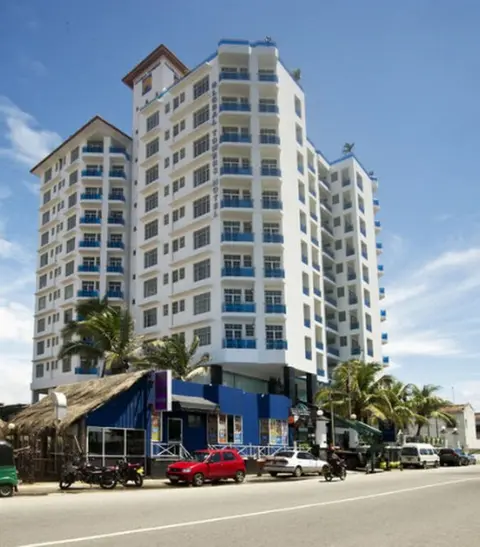 Коломбо: Global Towers Hotel & Suites