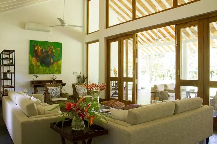 Family House With Large Garden In A Peaceful Setting — фото 3