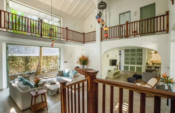 Ахангама: Beautifully Renovated Family Village House Within Walking Distance To The Beach