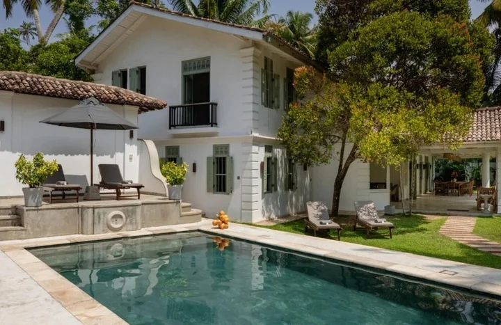 Ахангама: Beautifully Renovated Family Village House Within Walking Distance To The Beach