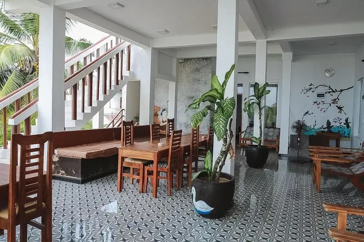 Аругам-Бэй: Sunset view beach hotel