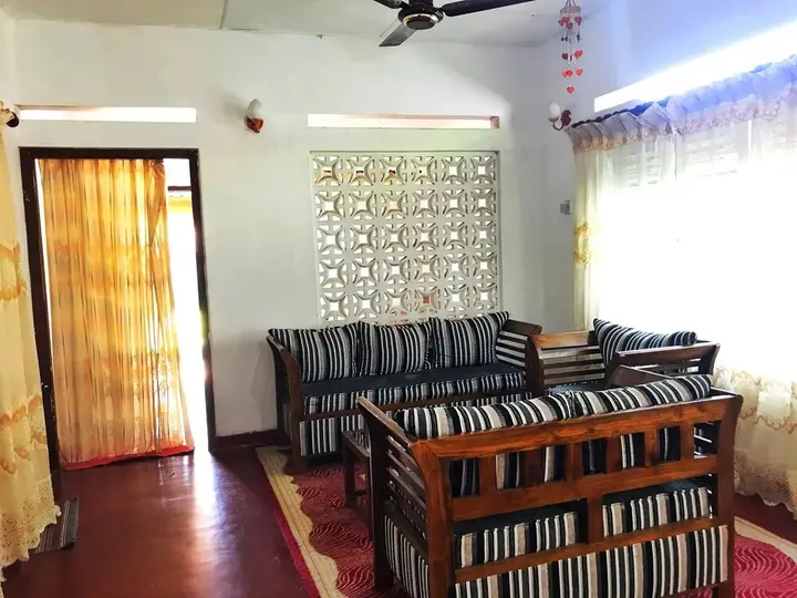 Унаватуна: Mango Tree House