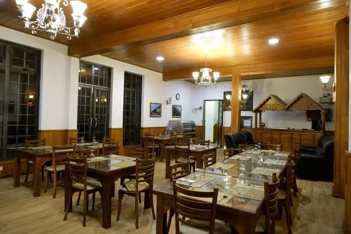 Бандаравела: Riverside Inn Hotel