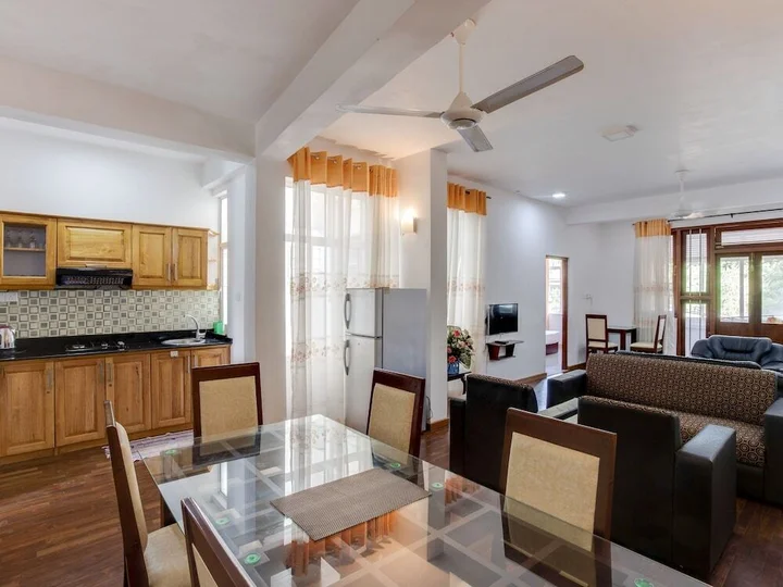 Гора Lavinia: Yoho Sycamore Residences