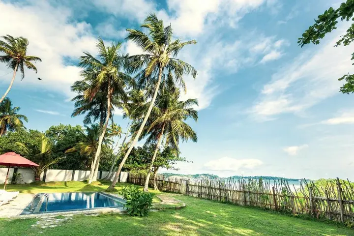 Велигама: 360 Surf Weligama Bay