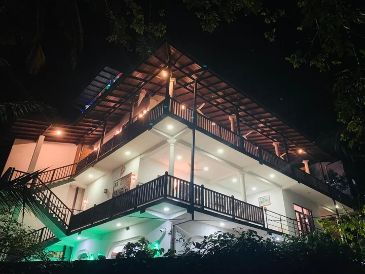 Унаватуна: Hiru Resort Inn Unawatuna