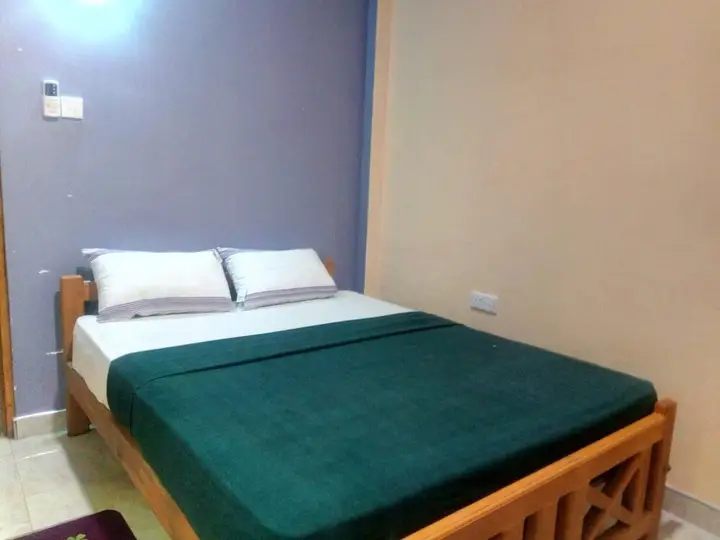 carousel image 4