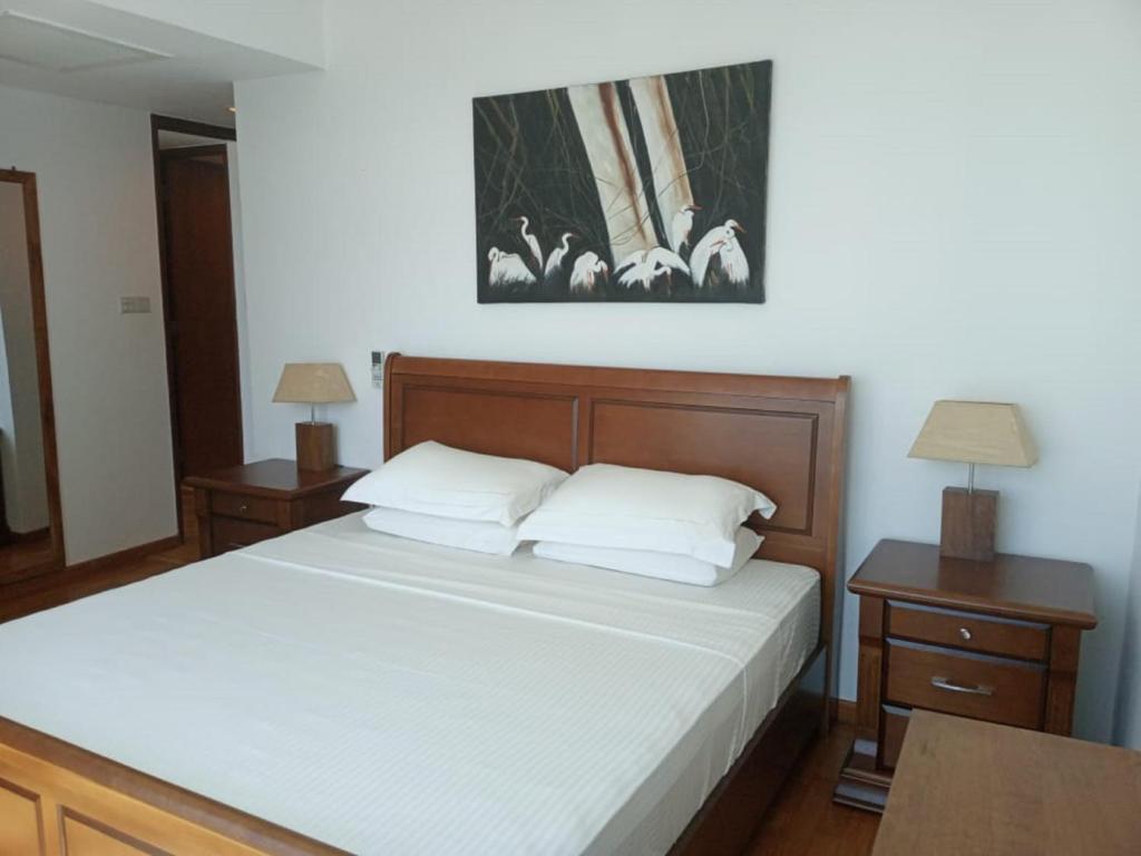 Коломбо: Sea View Monarch Apartment located within Cinnamon Grand Hotel Complex