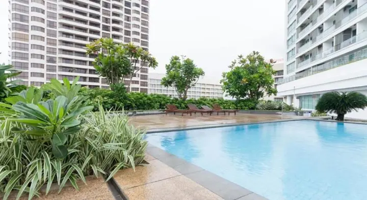 Коломбо: Sea View Monarch Apartment located within Cinnamon Grand Hotel Complex