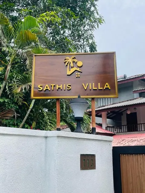 Амбалангода: Villa Sathis