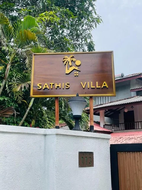 Амбалангода: Villa Sathis