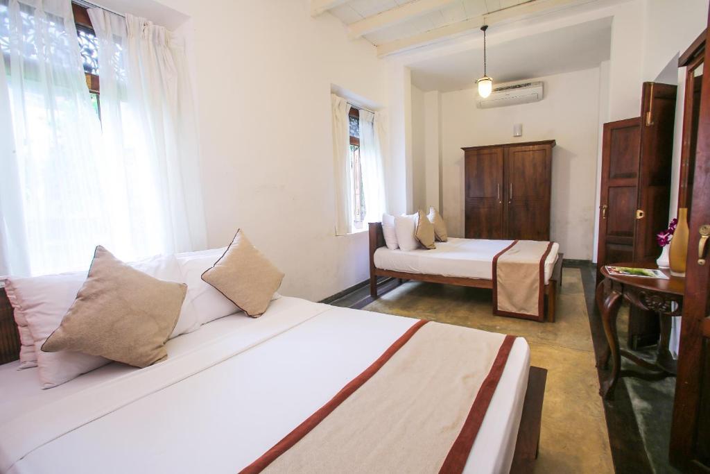 Villa Indrasiriya — фото 1
