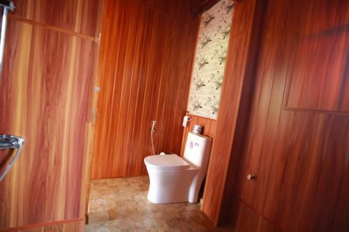 Элла: Yoho Tea Forest Lodge