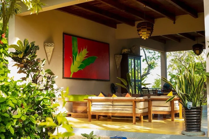 Киринда: Nikara Luxury Beach House