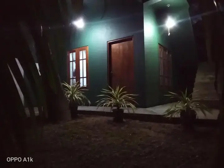 Киринда: Green House Yala