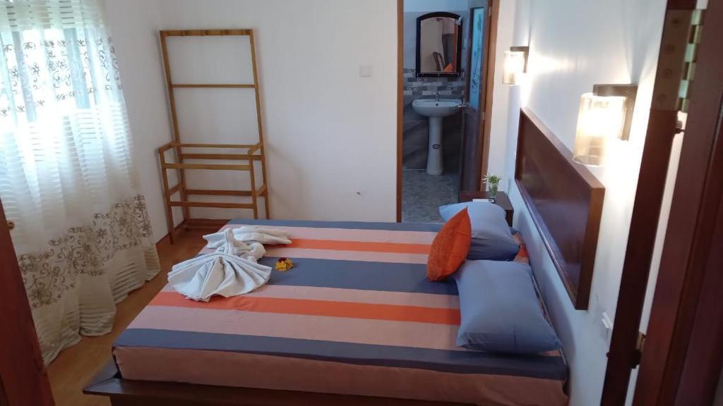 Унаватуна: Subhas Apartment