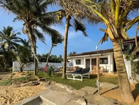 Оваканда: Saman Beach Guest House